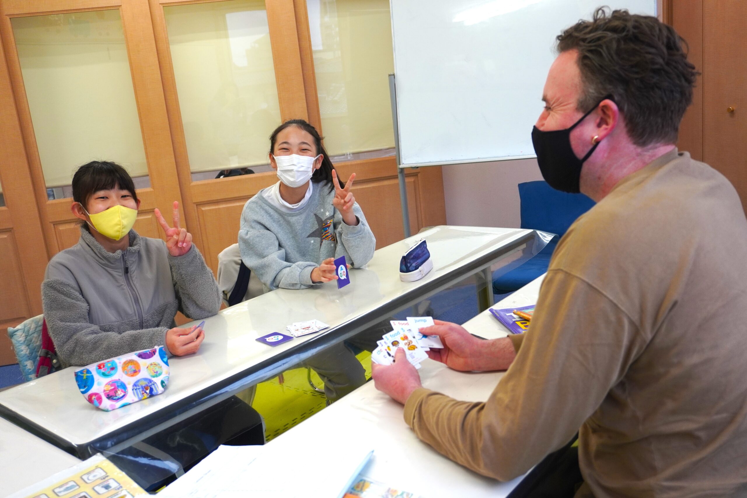 幼児期から続けてきた英語、文法からのアプローチと会話力UP!